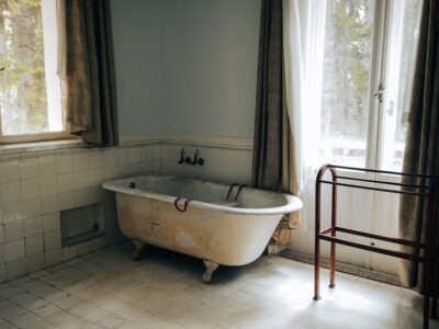 How to tell if your plumbing issue is a total emergency