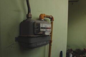 I smell gas. Who provides emergency gas leak detection repair in Leander, TX?