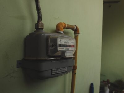 I smell gas. Who provides emergency gas leak detection repair in Leander, TX?